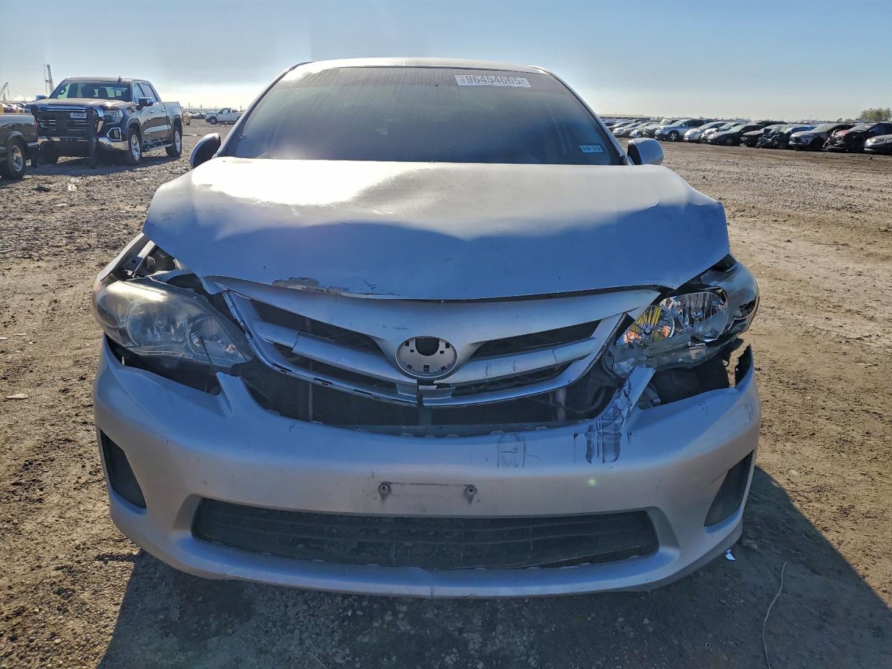 2011 TOYOTA COROLLA BASE photo 5