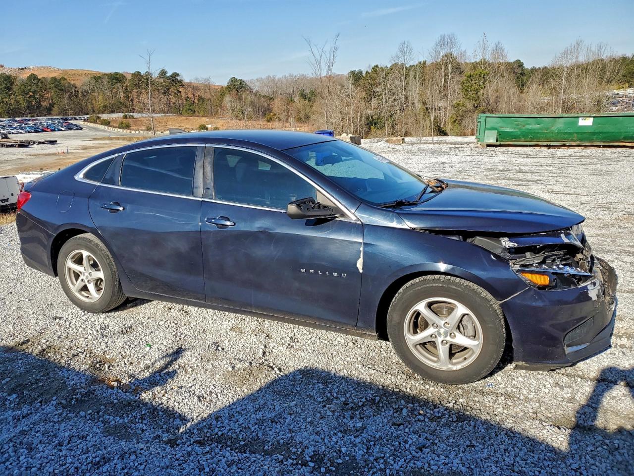 2017 CHEVROLET MALIBU LS photo 4