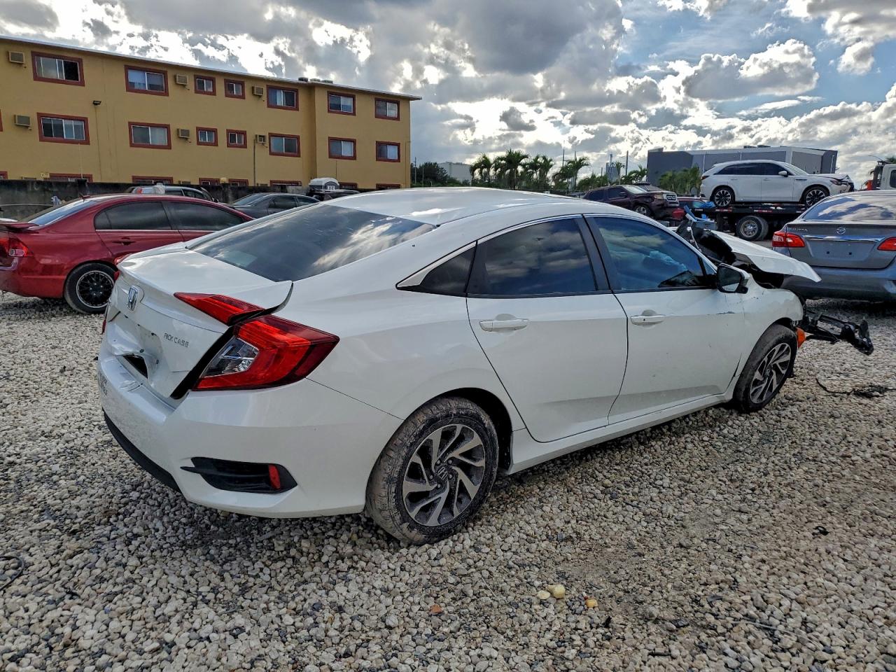 2016 HONDA CIVIC EX photo 3
