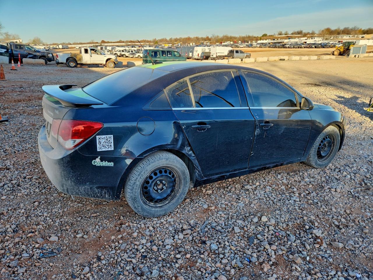 2013 CHEVROLET CRUZE LS photo 3