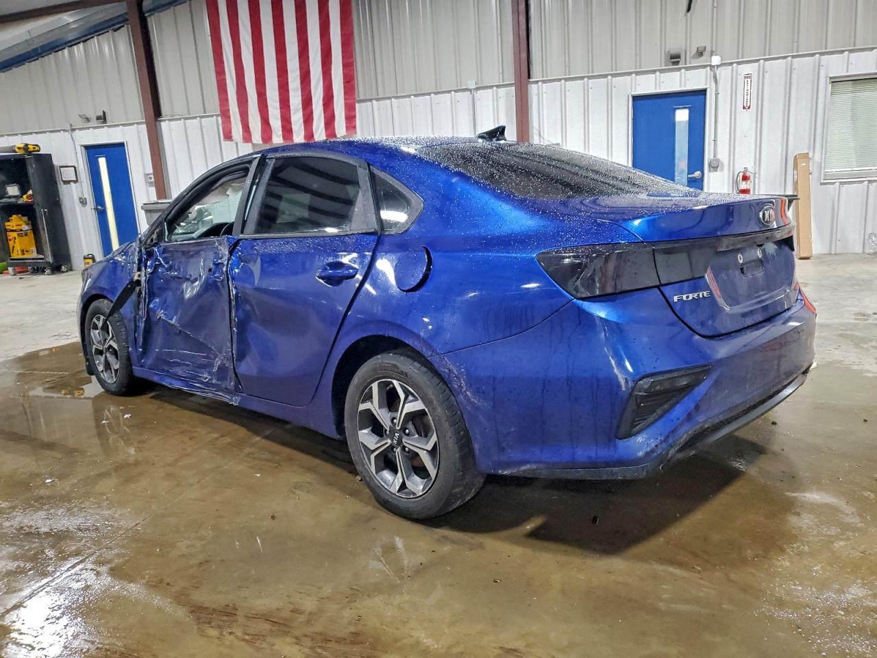 2021 KIA FORTE FE photo 2