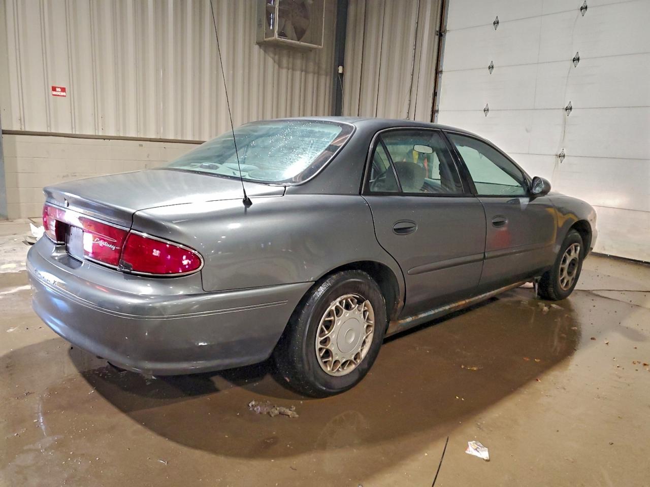 2004 BUICK CENTURY CUSTOM photo 3