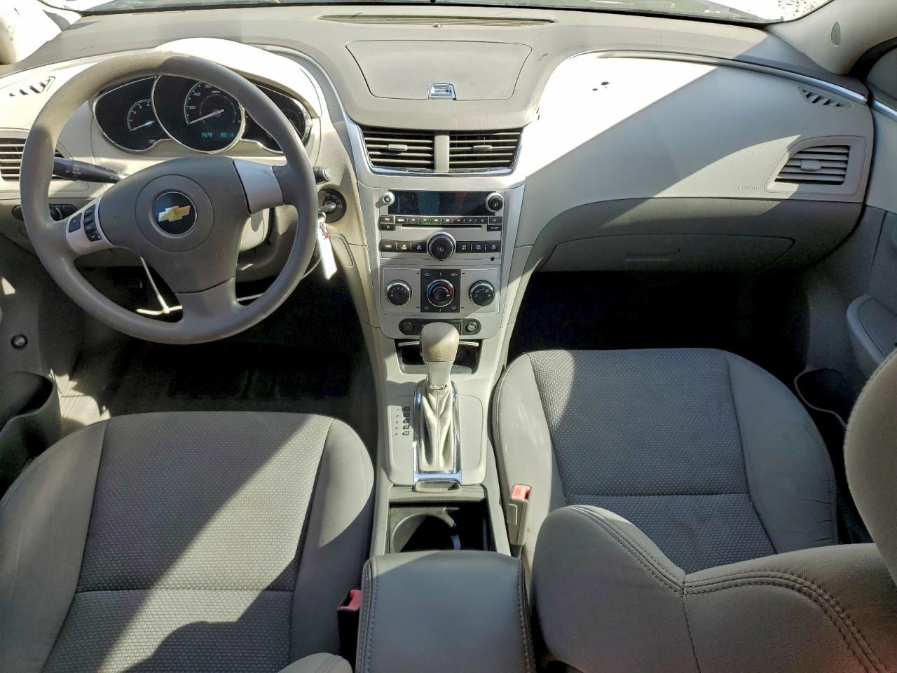 2011 CHEVROLET MALIBU LS photo 8
