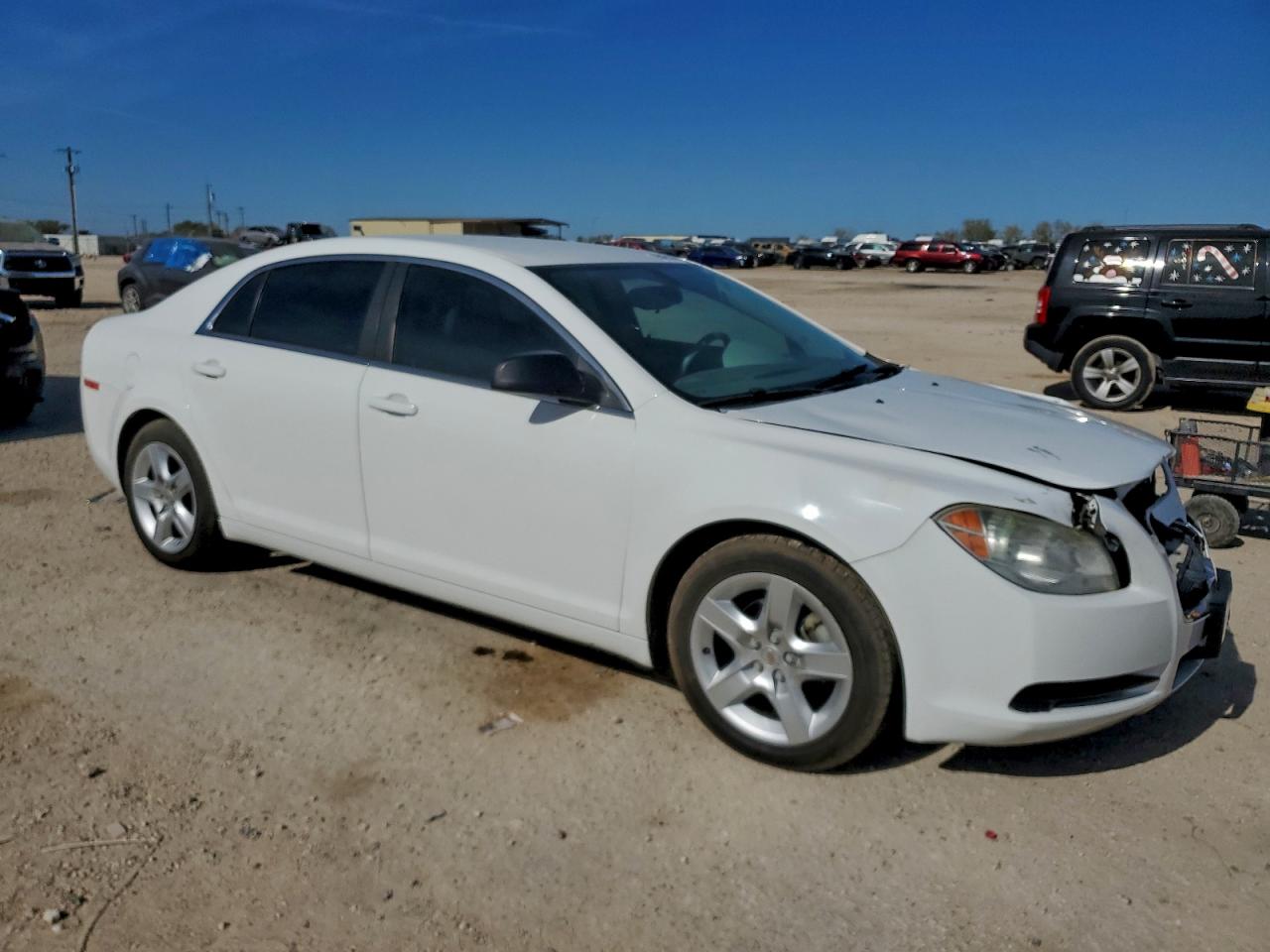 2011 CHEVROLET MALIBU LS photo 4