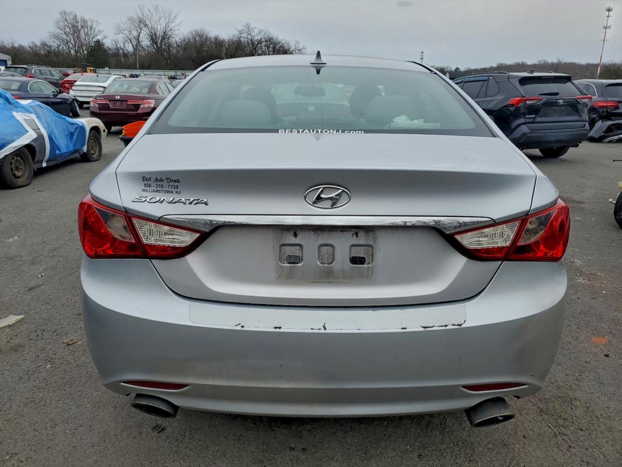 2012 HYUNDAI SONATA SE photo 6