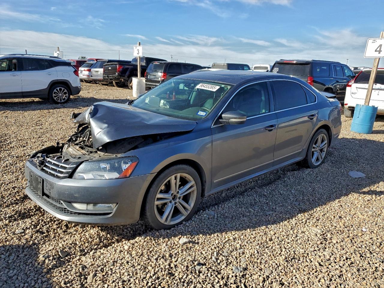 2014 VOLKSWAGEN PASSAT
