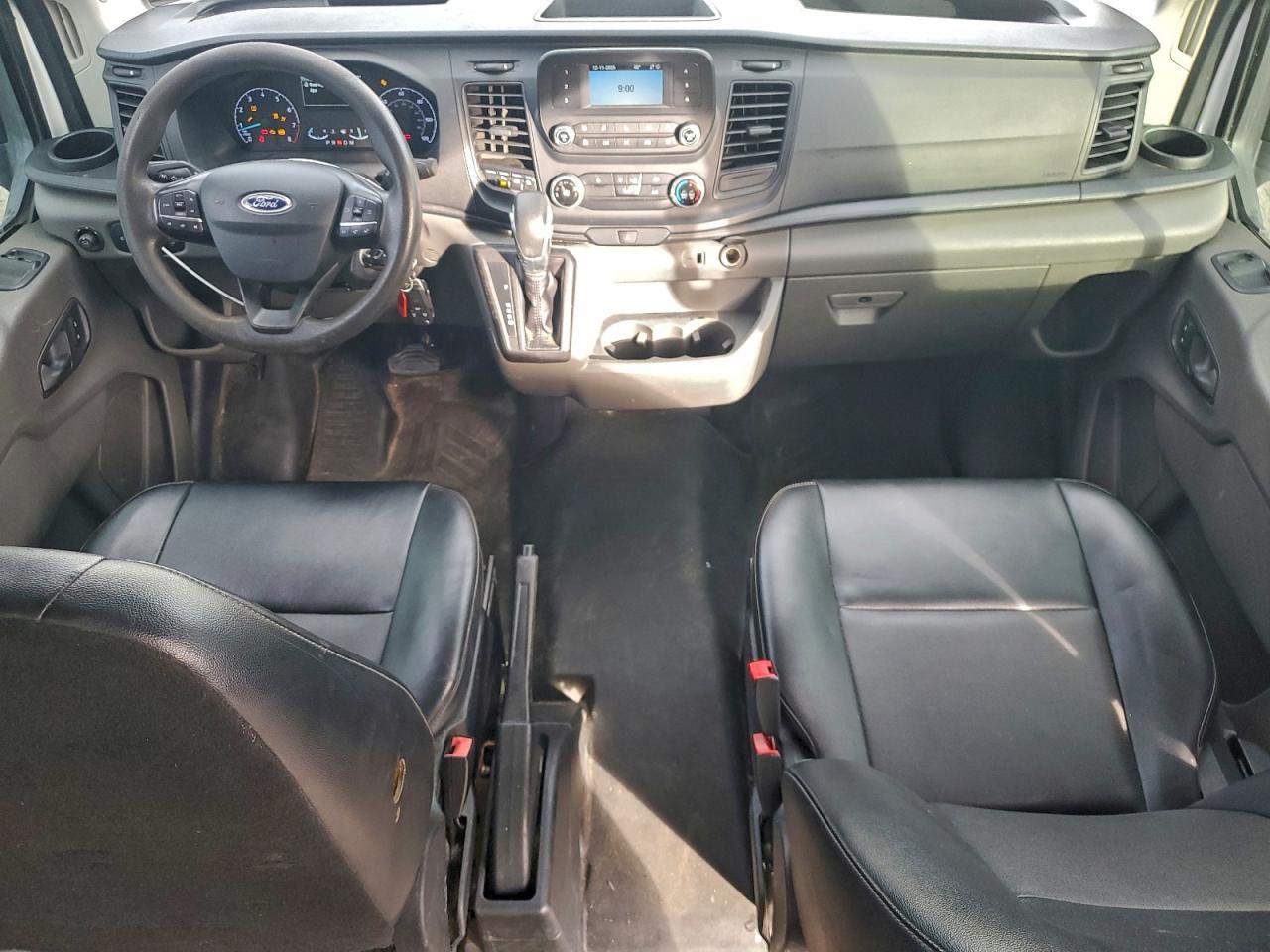 2020 FORD TRANSIT T-150 photo 8