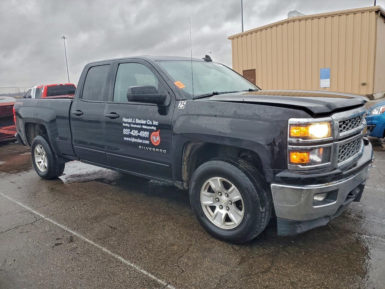 2015 CHEVROLET SILVERADO K1500 LT photo 4