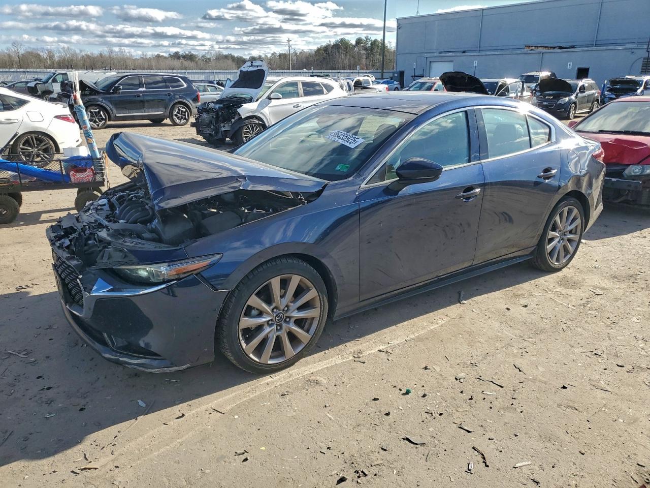 2019 MAZDA 3