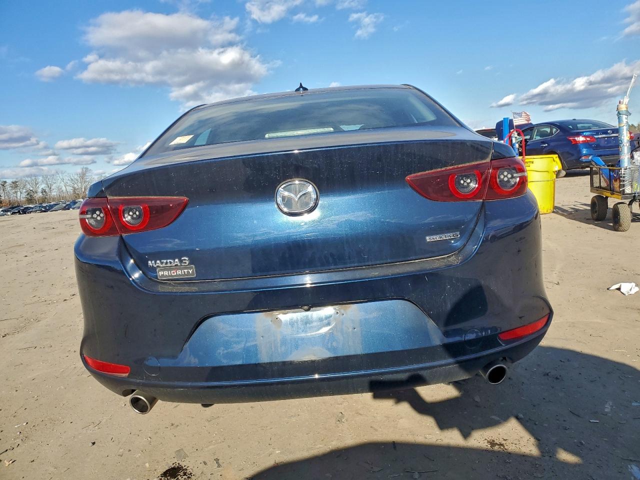 2019 MAZDA 3 PREMIUM photo 11