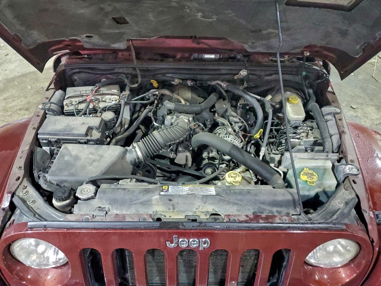 2008 JEEP WRANGLER UNLIMITED SAHARA photo 12