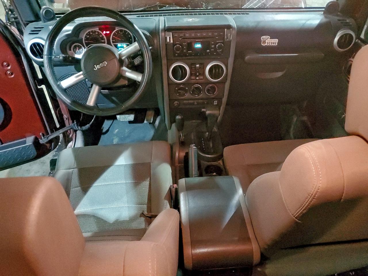 2008 JEEP WRANGLER UNLIMITED SAHARA photo 8