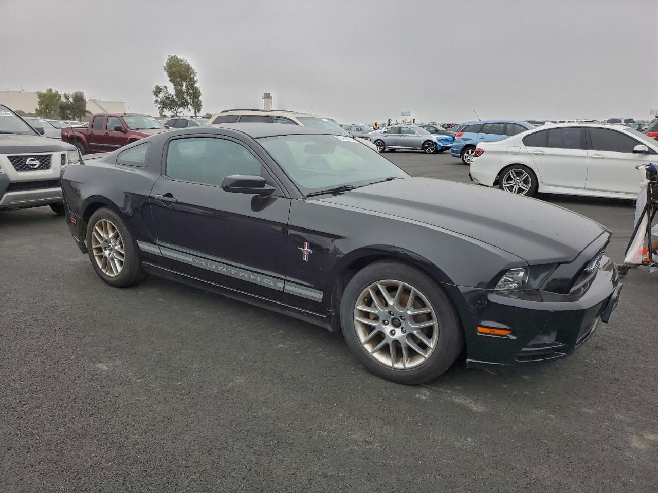 2014 FORD MUSTANG photo 7