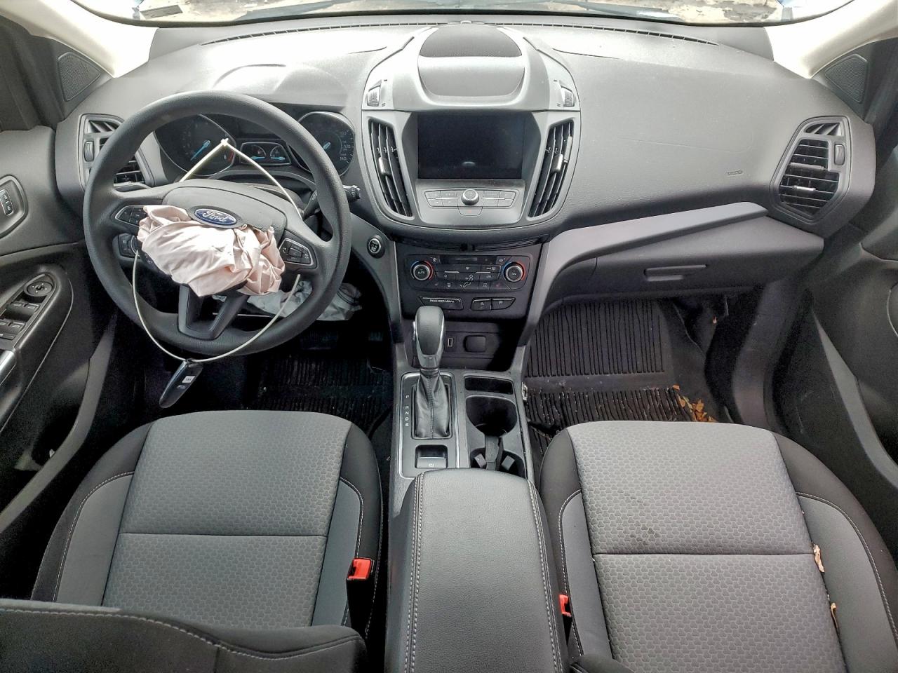 2019 FORD ESCAPE SE photo 8