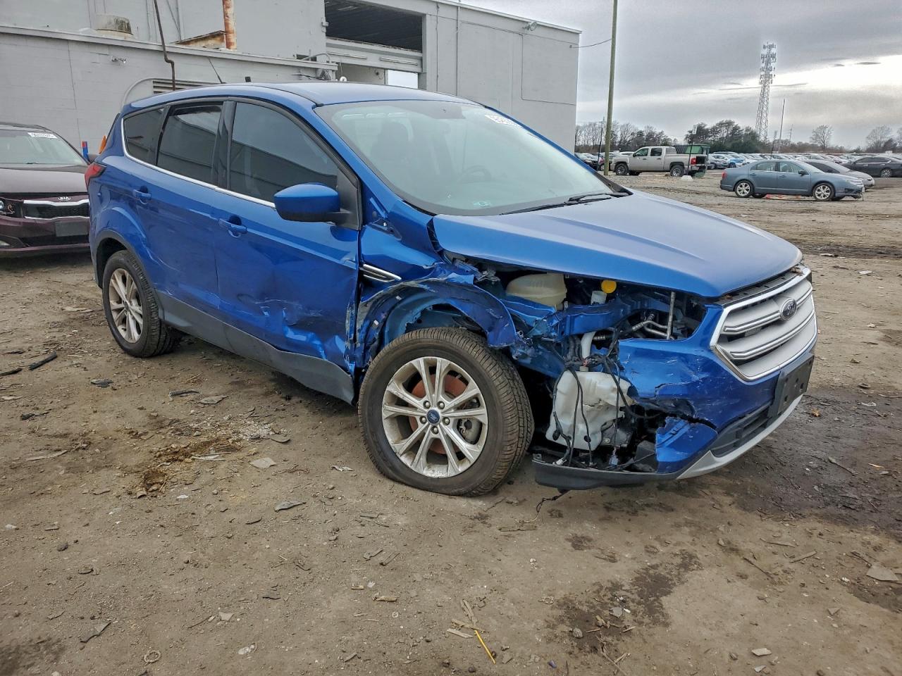 2019 FORD ESCAPE SE photo 4