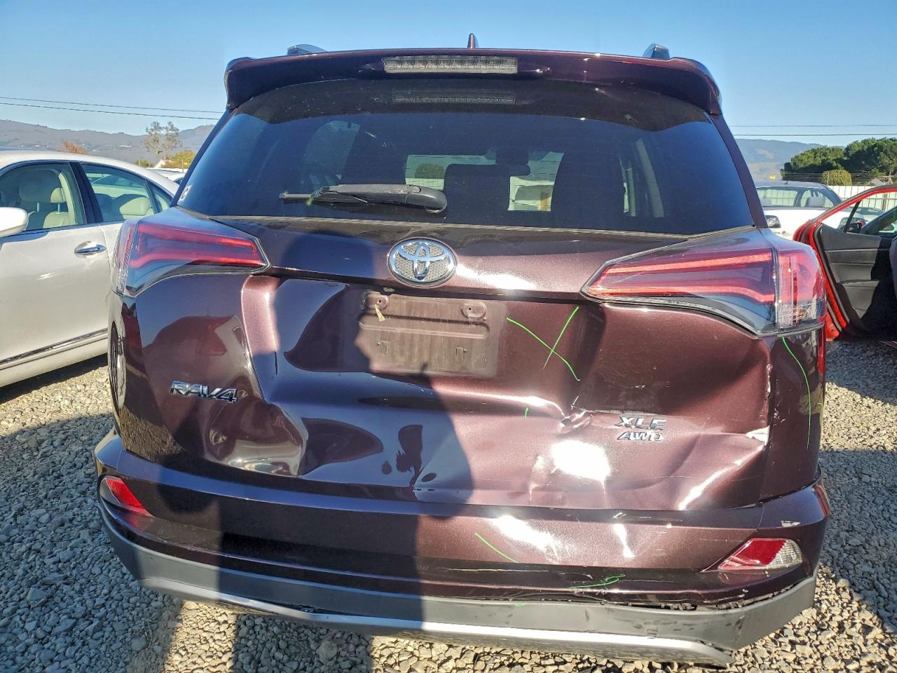 2018 TOYOTA RAV4 ADVENTURE photo 6