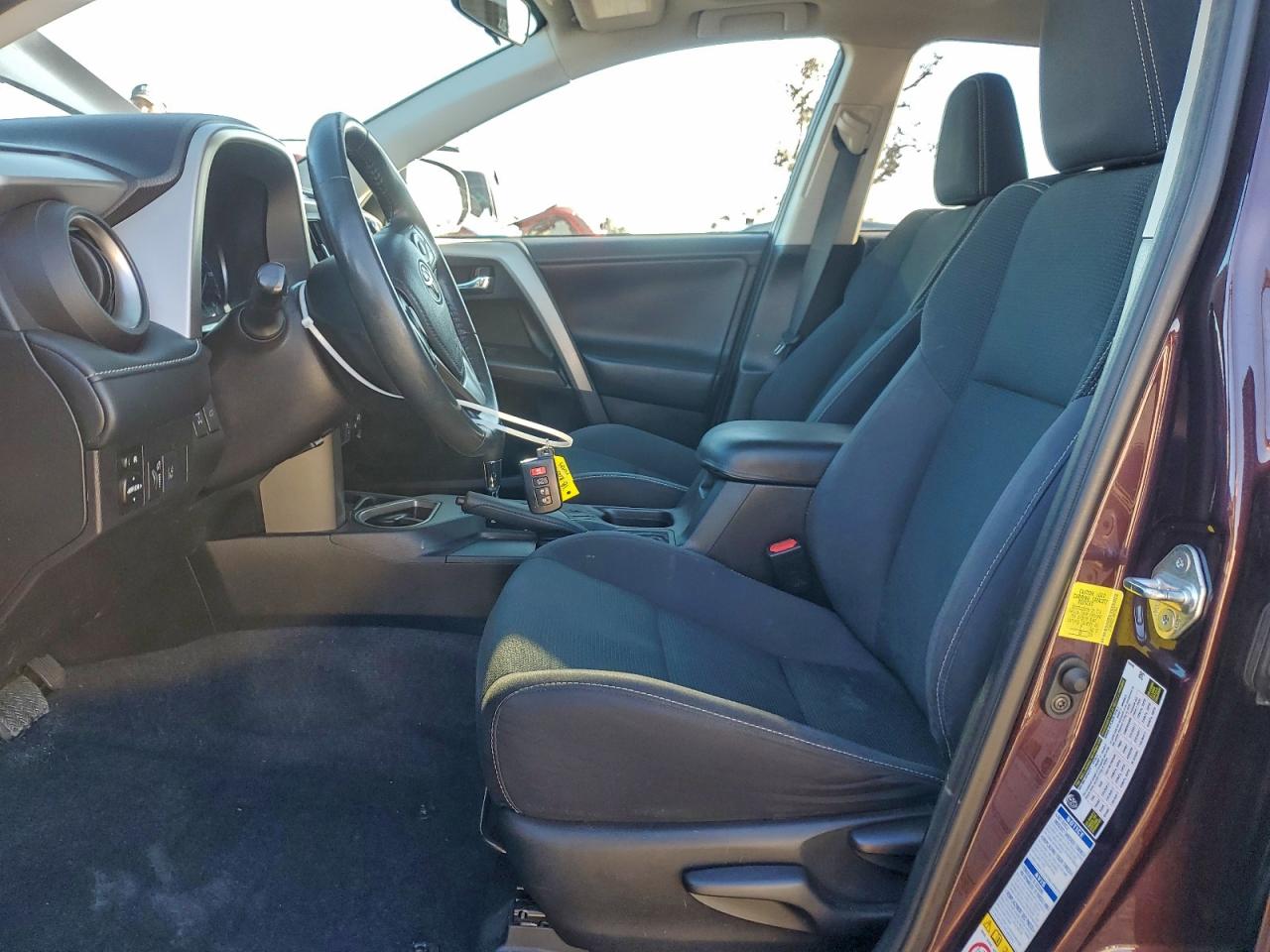 2018 TOYOTA RAV4 ADVENTURE photo 7