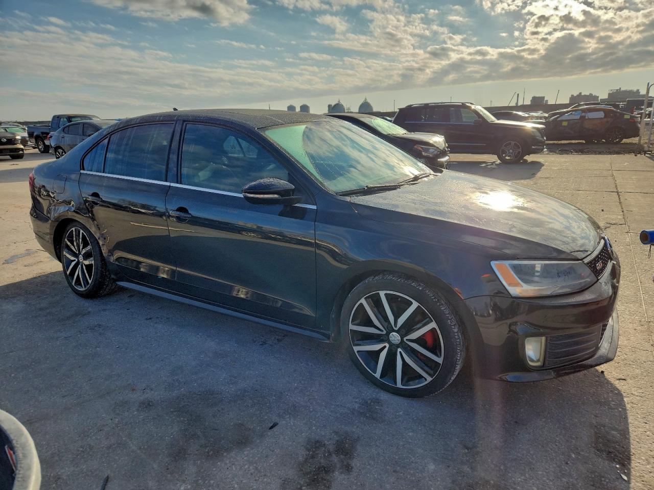 2013 VOLKSWAGEN JETTA GLI photo 4