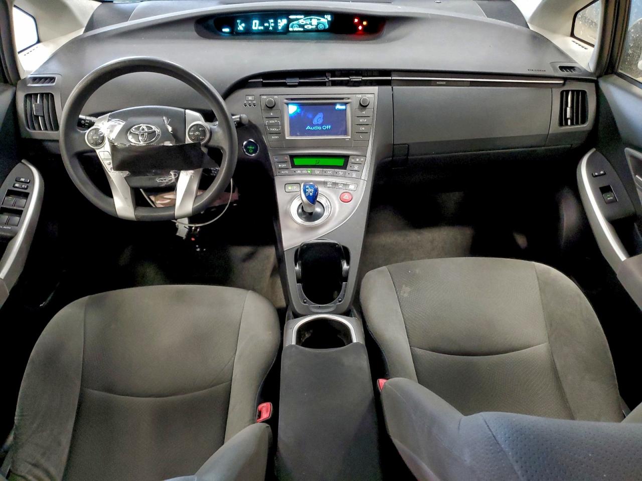 2012 TOYOTA PRIUS photo 8
