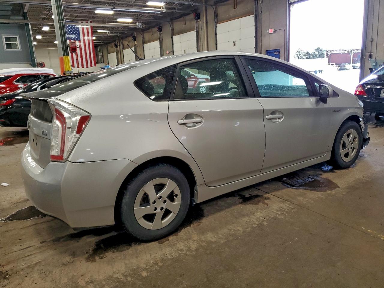 2012 TOYOTA PRIUS photo 3