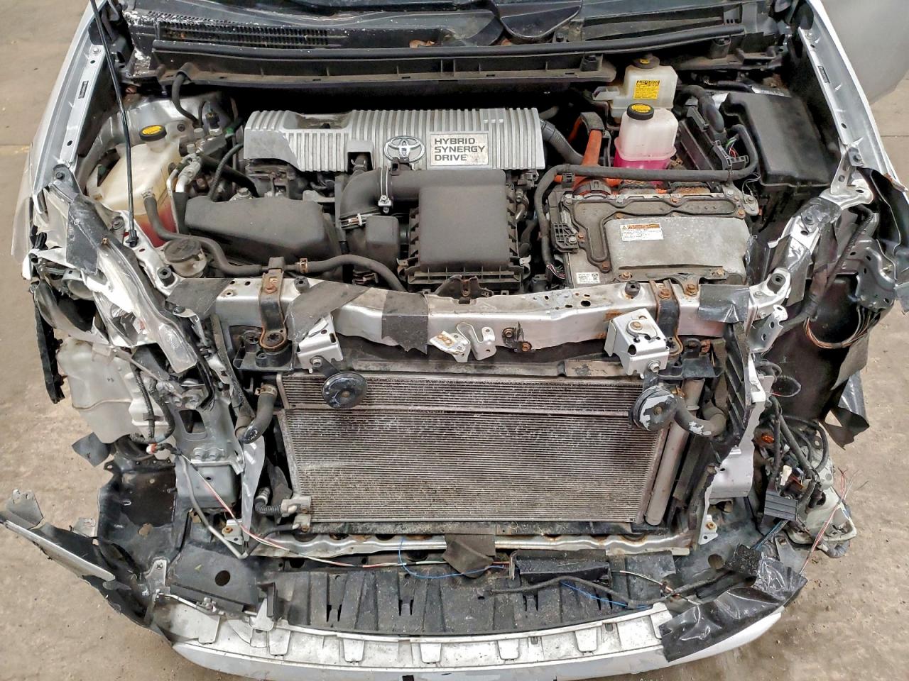 2012 TOYOTA PRIUS photo 11