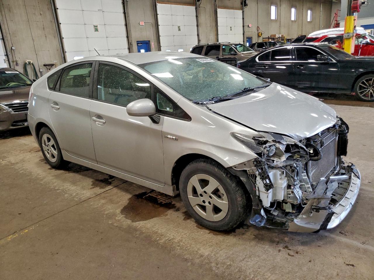 2012 TOYOTA PRIUS photo 4