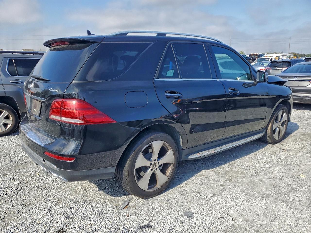2018 MERCEDES-BENZ GLE 350 4MATIC photo 3
