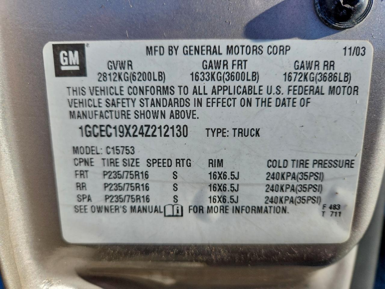 2004 CHEVROLET SILVERADO C1500 photo 12