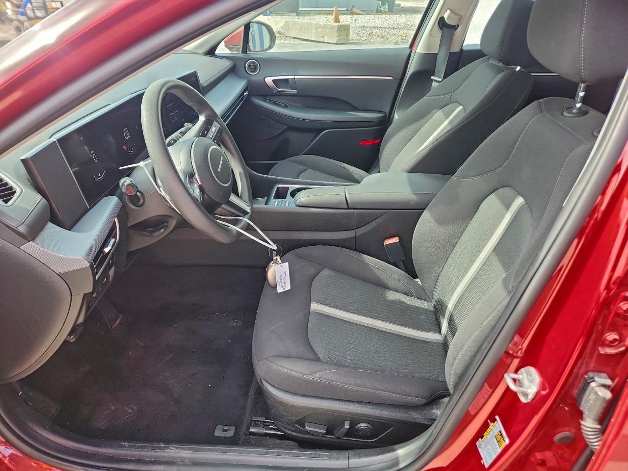 2025 HYUNDAI SONATA SEL photo 7