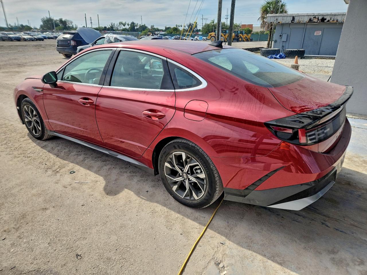 2025 HYUNDAI SONATA SEL photo 2