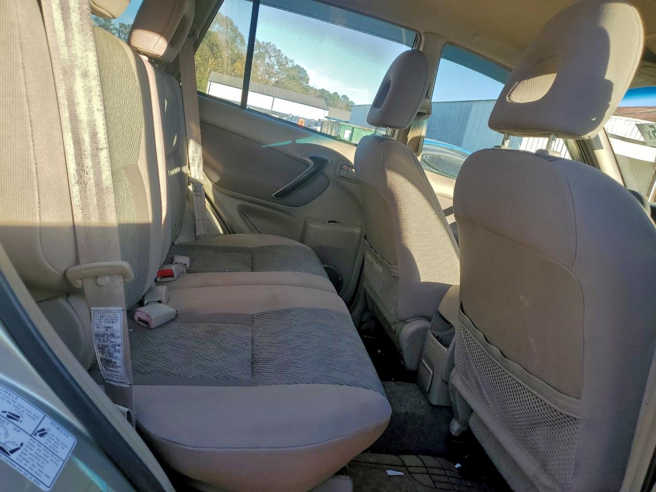 2002 TOYOTA RAV4 photo 11