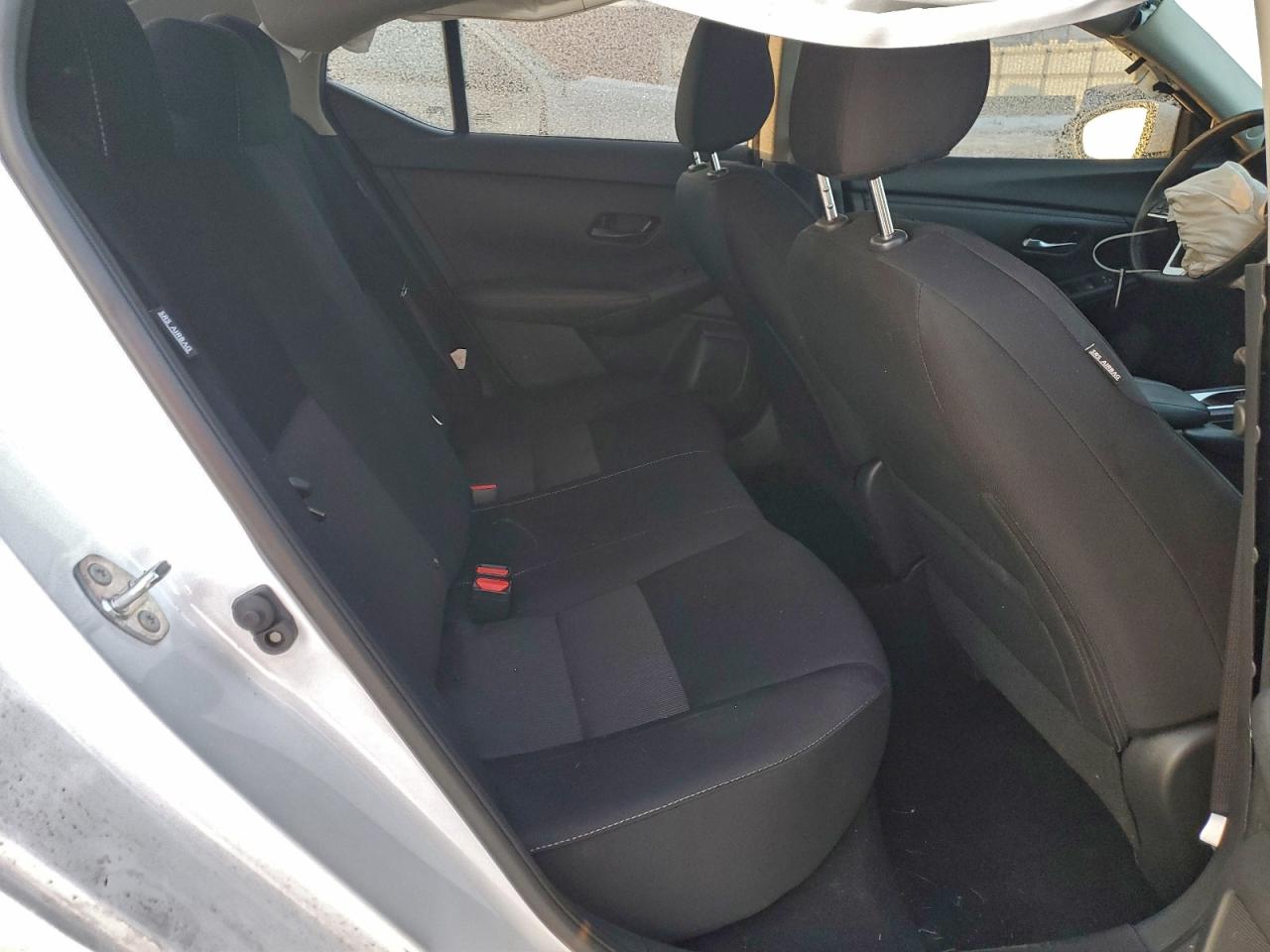 2024 NISSAN SENTRA SV photo 10