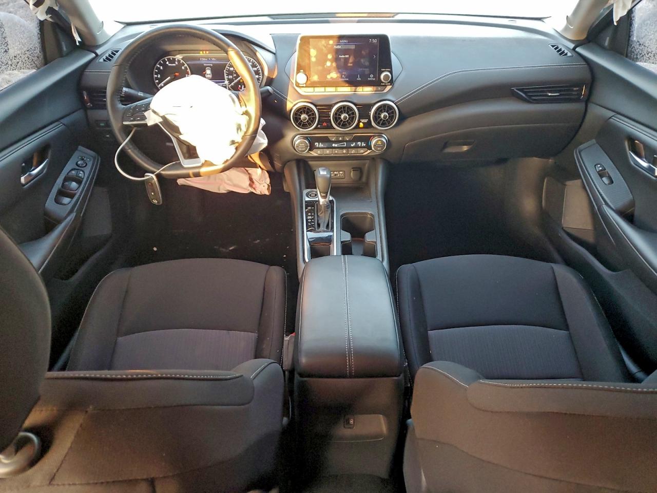 2024 NISSAN SENTRA SV photo 8