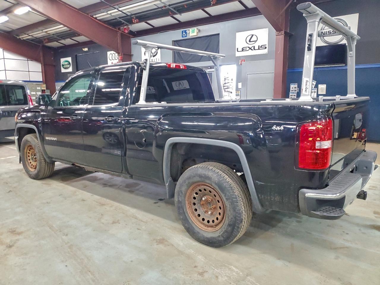 2014 GMC SIERRA K1500 SLE photo 4