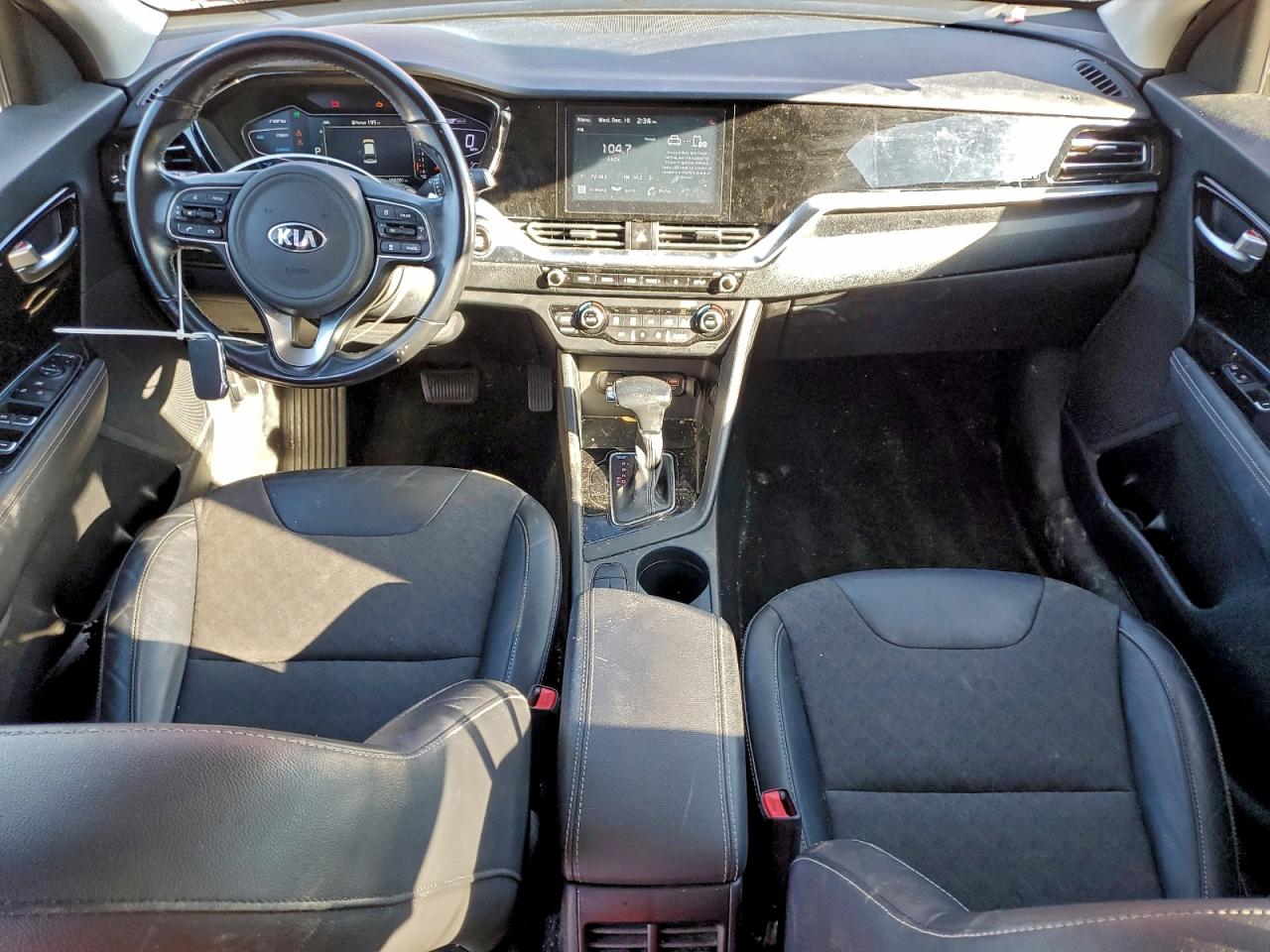 2020 KIA NIRO TOURING photo 8