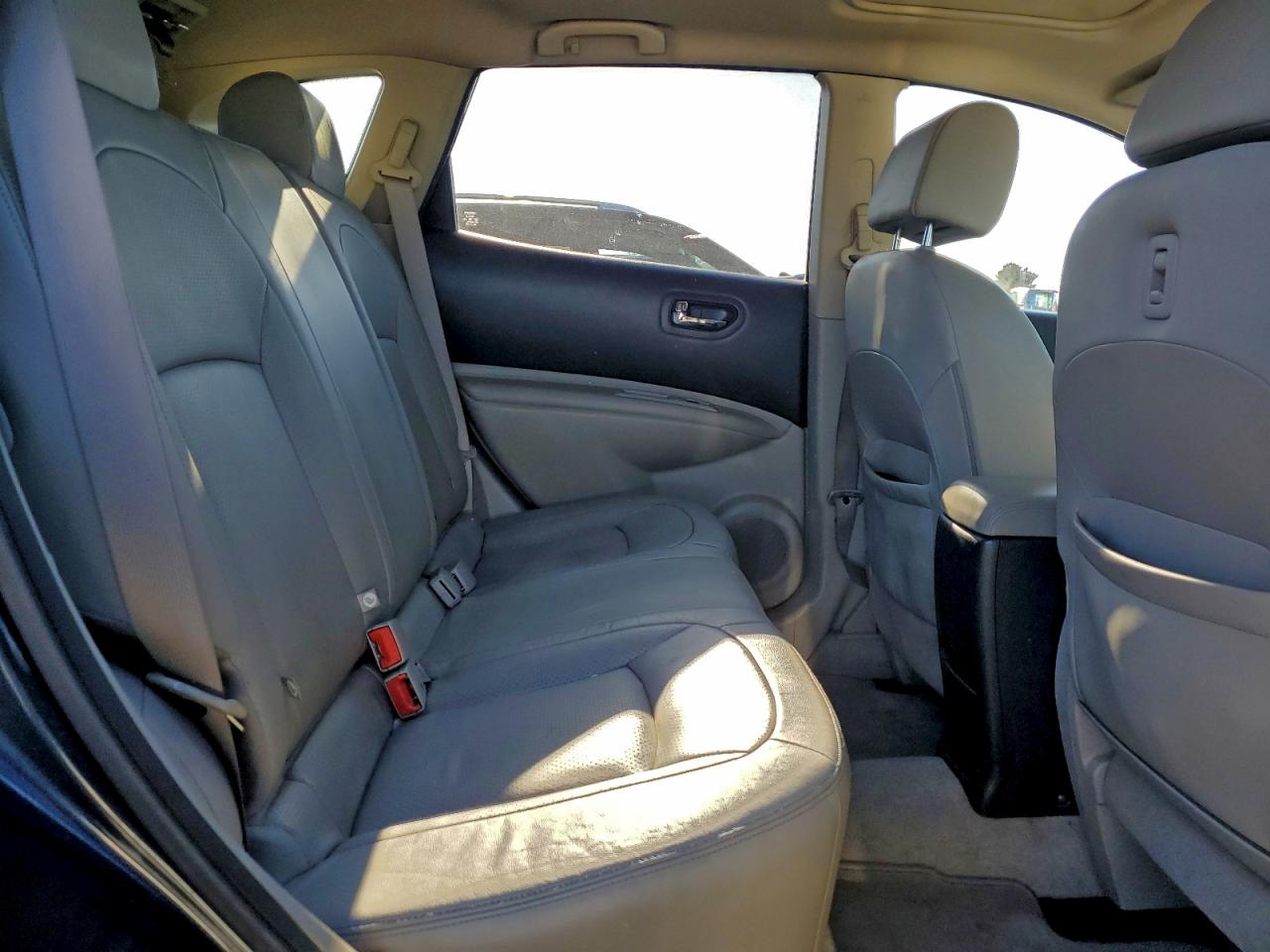 2013 NISSAN ROGUE S photo 11