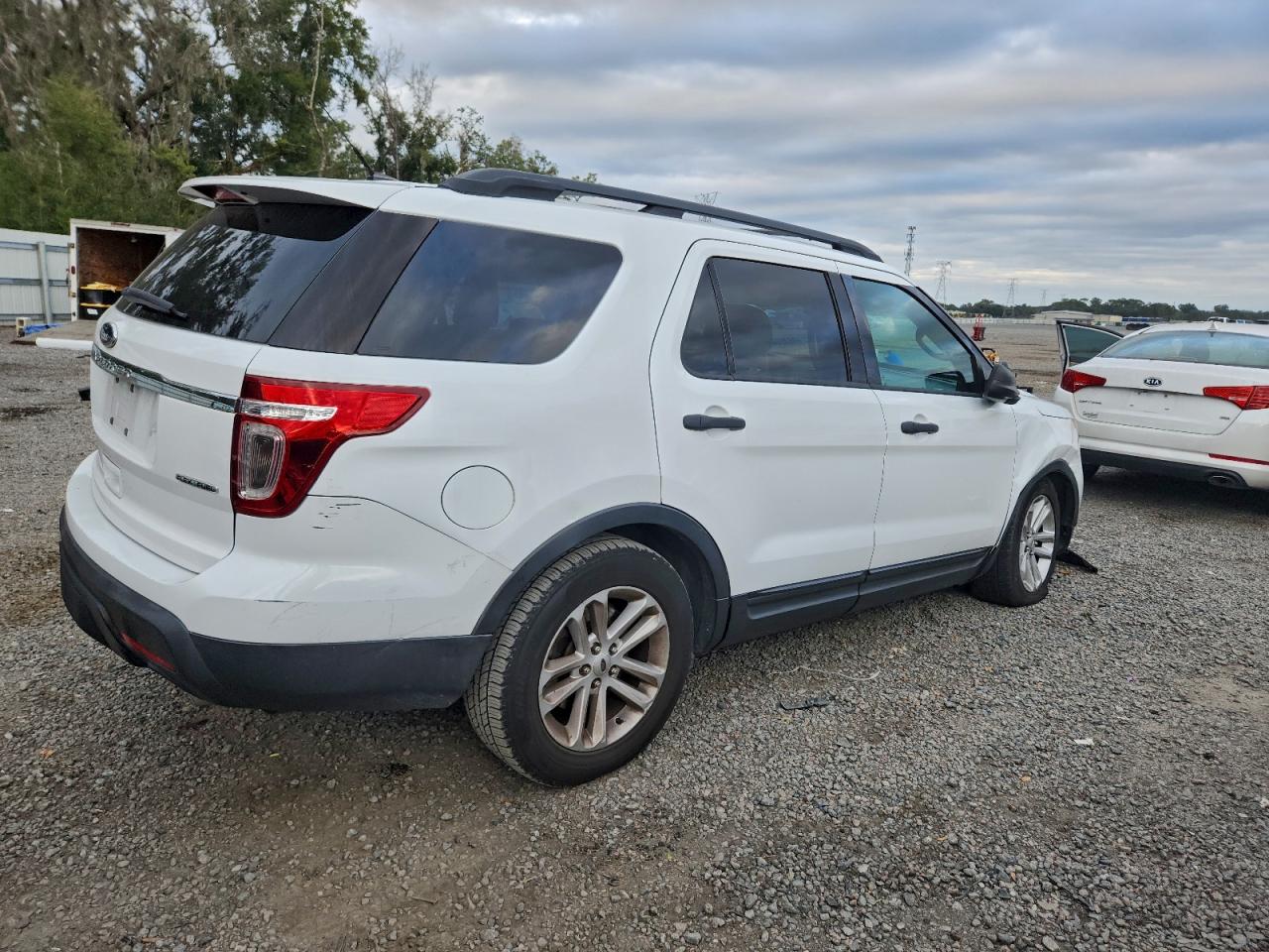 2014 FORD EXPLORER photo 3