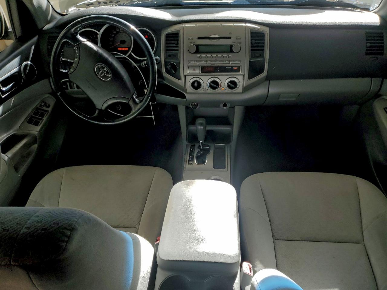 2005 TOYOTA TACOMA DOUBLE CAB photo 8