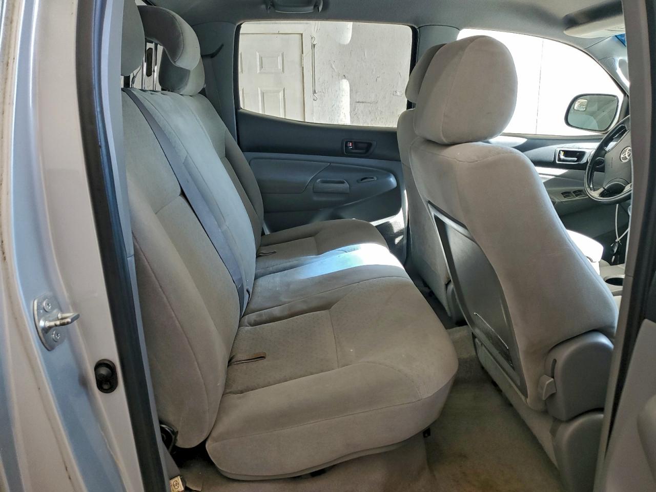 2005 TOYOTA TACOMA DOUBLE CAB photo 10