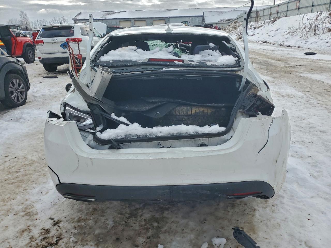 2015 CHRYSLER 200 S photo 6