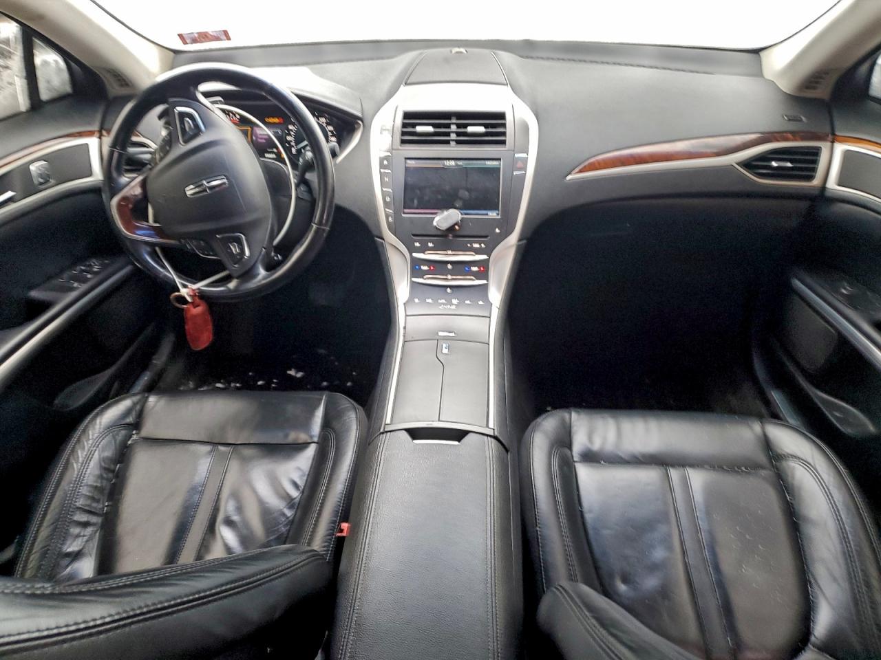 2016 LINCOLN MKZ photo 8