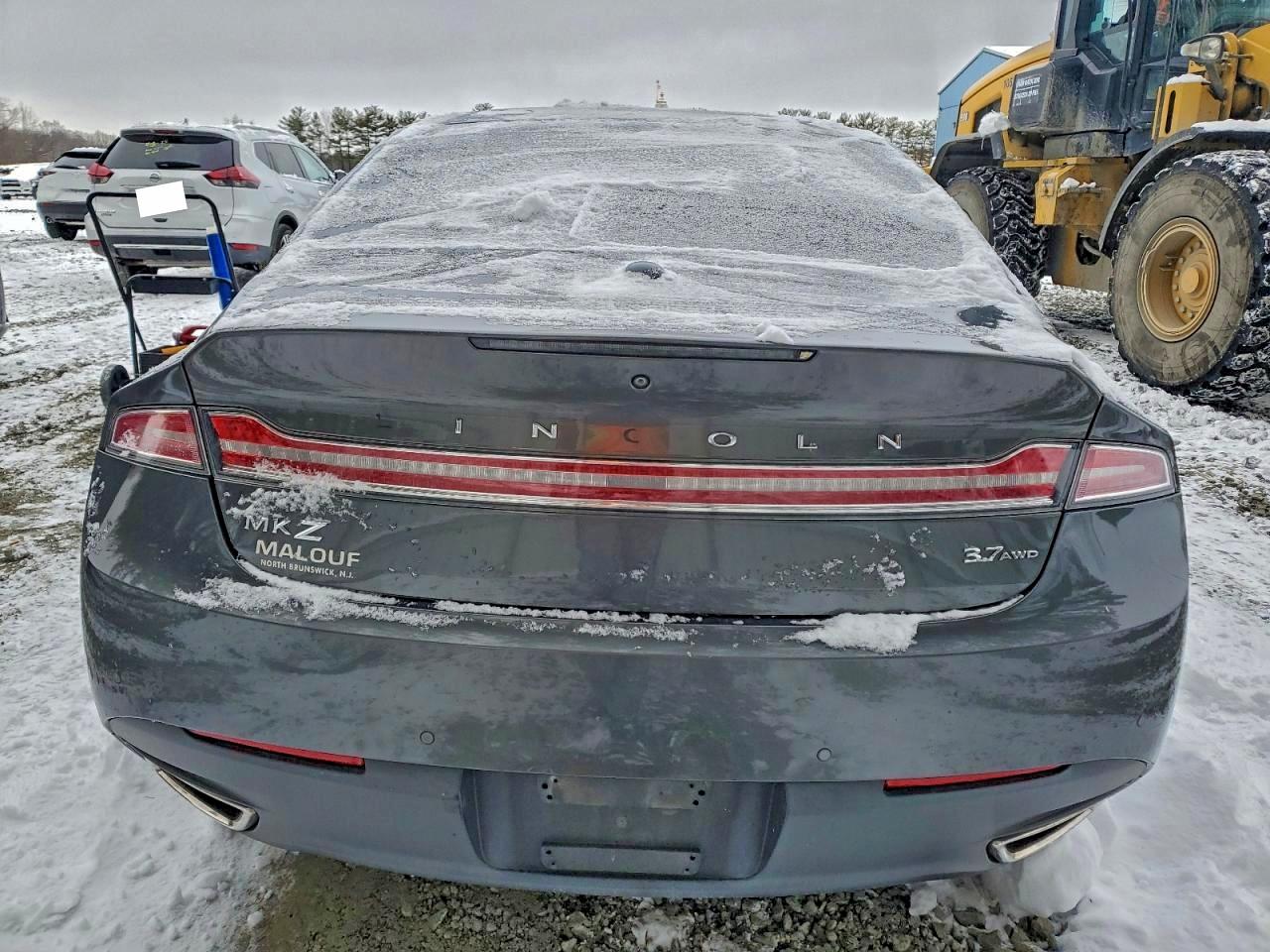 2016 LINCOLN MKZ photo 6