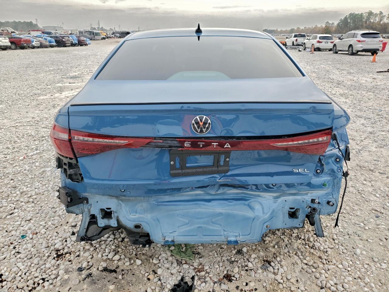 2025 VOLKSWAGEN JETTA SEL photo 6
