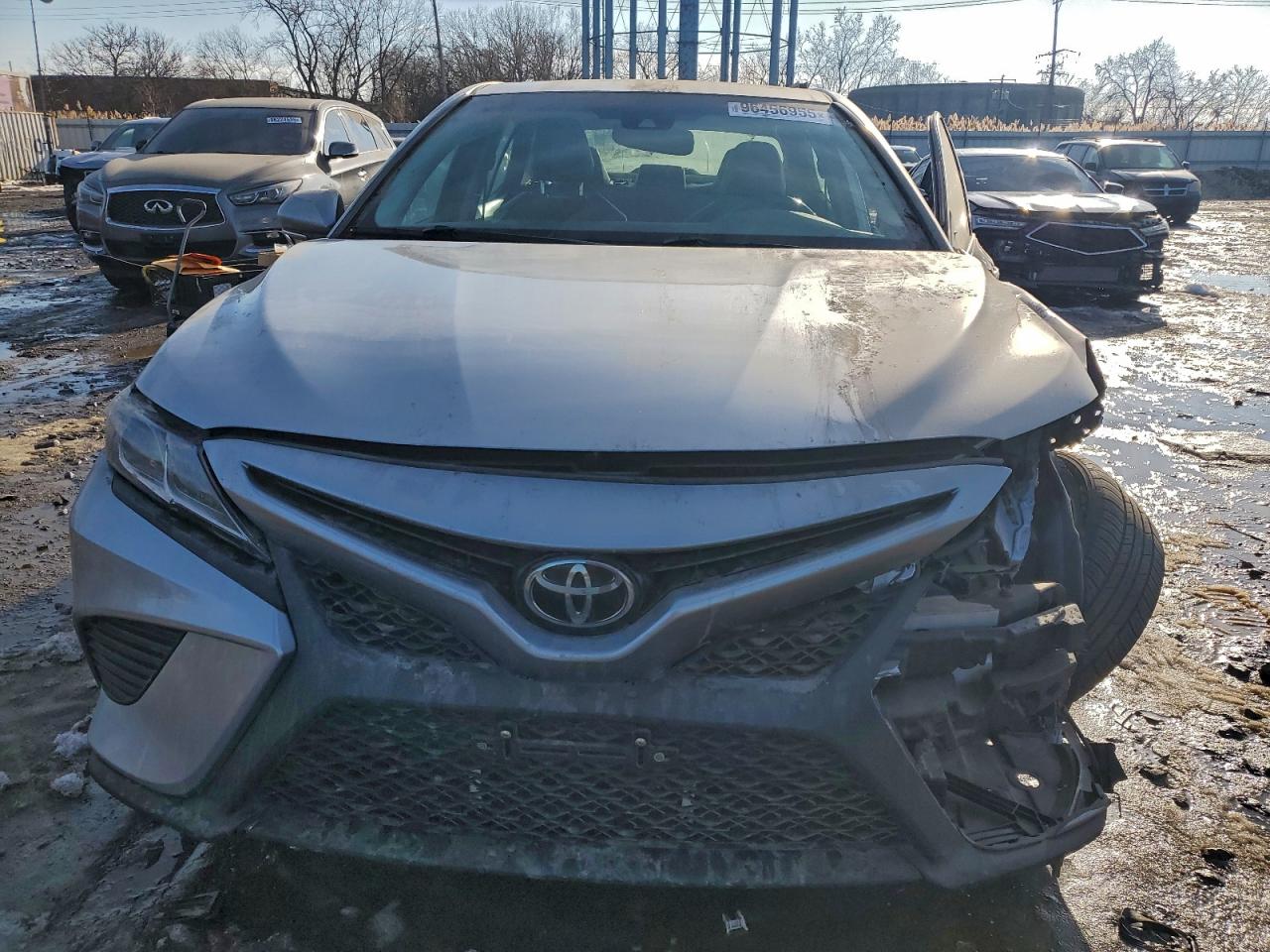 2018 TOYOTA CAMRY L photo 5