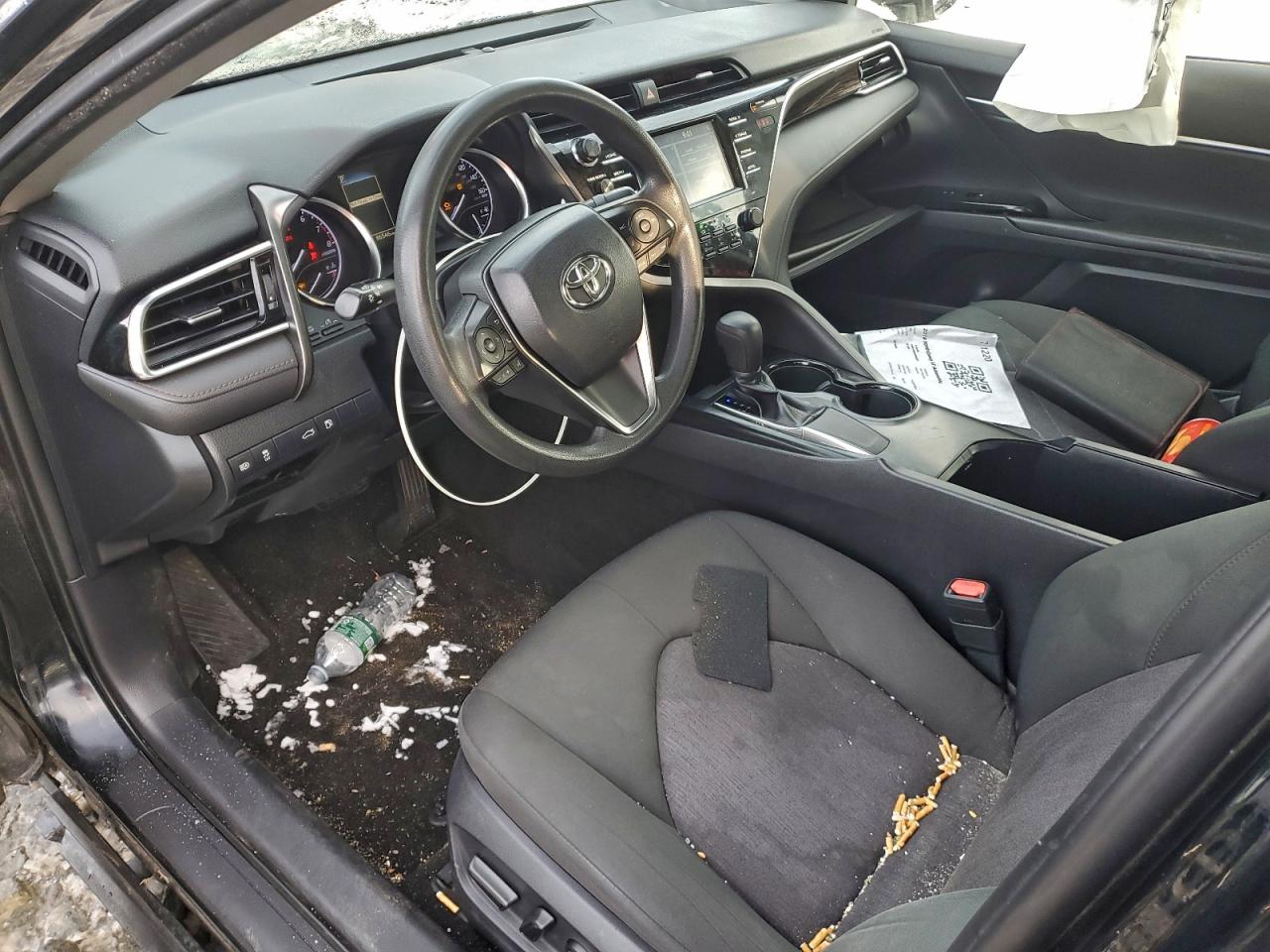 2018 TOYOTA CAMRY L photo 15