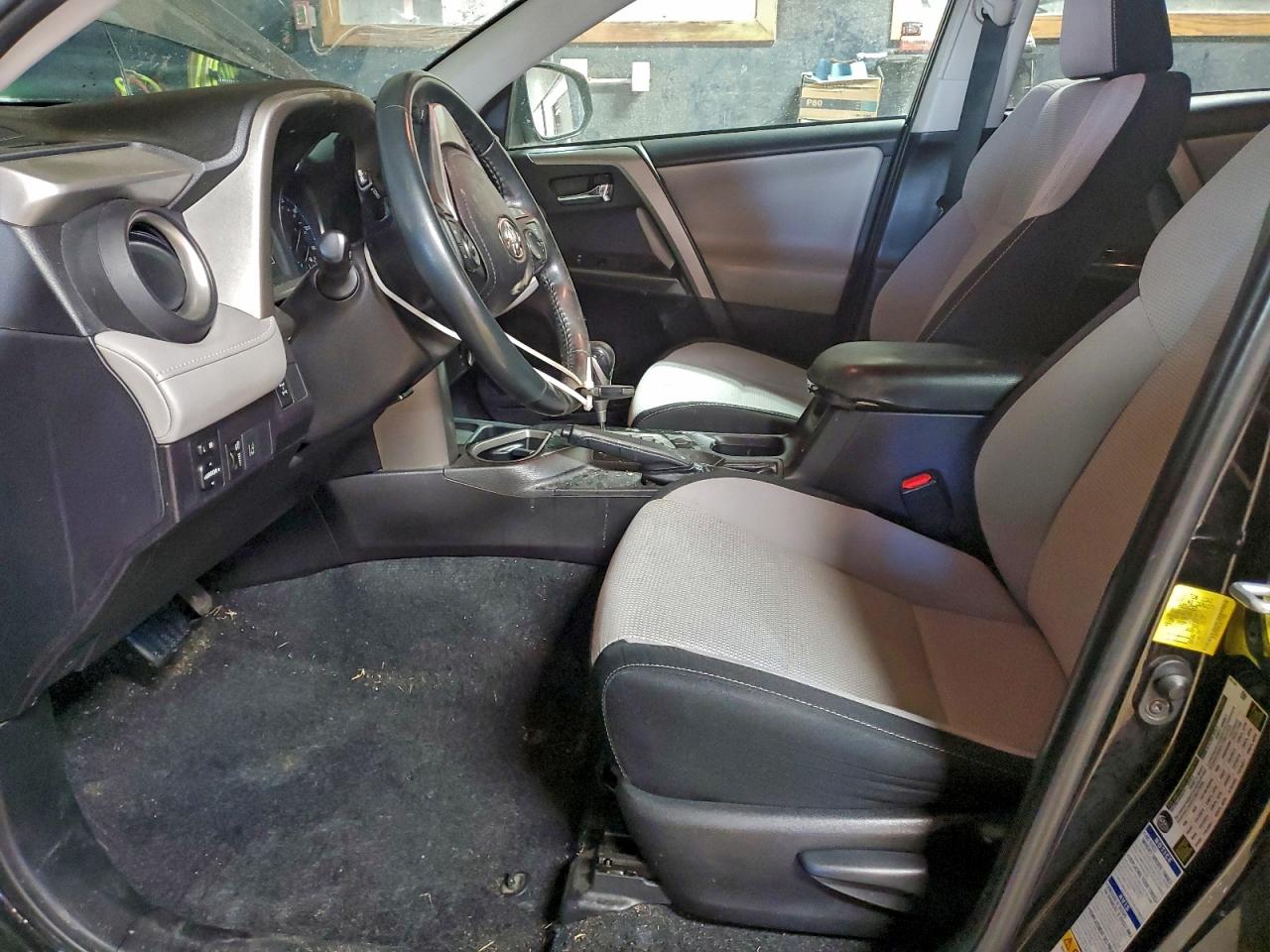 2018 TOYOTA RAV4 ADVENTURE photo 7