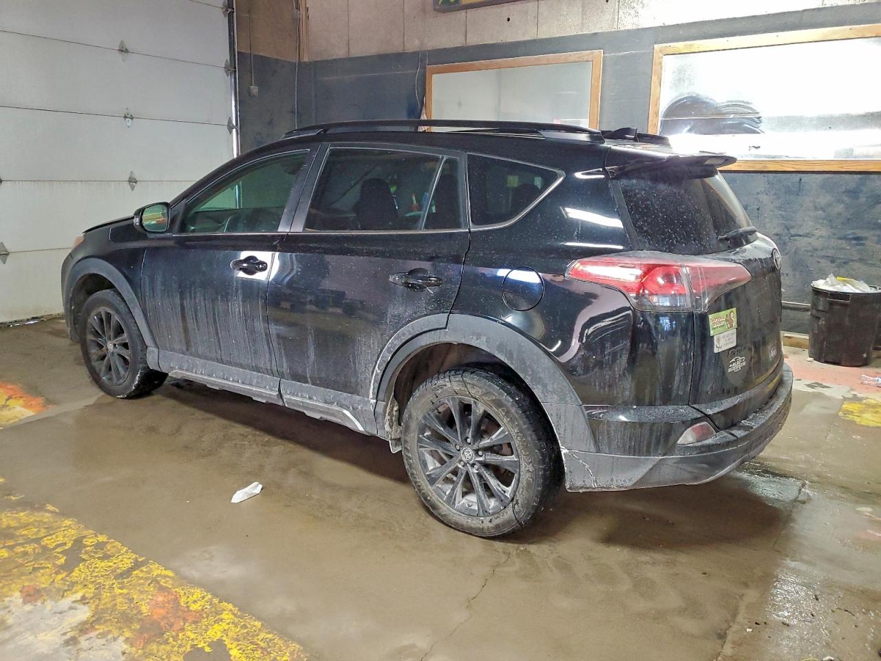 2018 TOYOTA RAV4 ADVENTURE photo 2