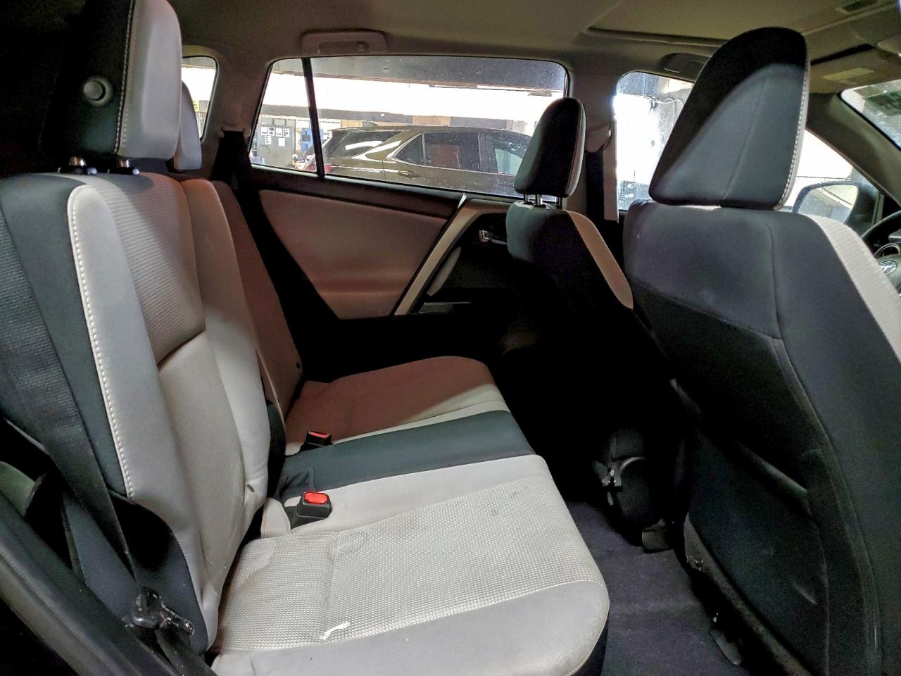 2018 TOYOTA RAV4 ADVENTURE photo 11