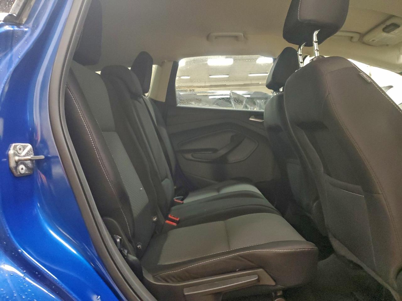 2017 FORD ESCAPE SE photo 11