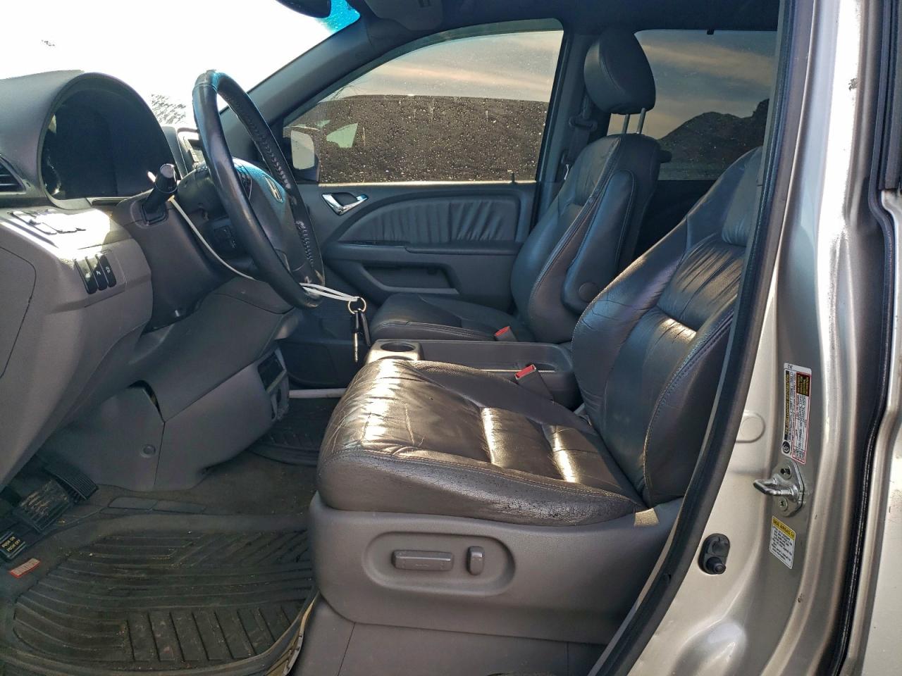 2008 HONDA ODYSSEY TOURING photo 7